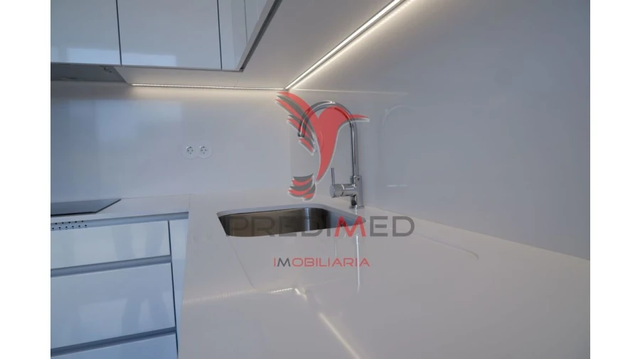 Apartamento para Venda em Cedofeita, Santo Ildefonso, Sé, Miragaia, São Nicolau e Vitória Foto 12