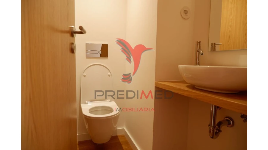 Apartamento para Venda em Cedofeita, Santo Ildefonso, Sé, Miragaia, São Nicolau e Vitória Foto 17