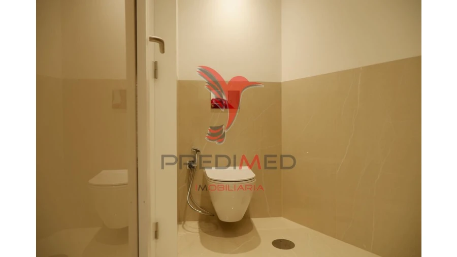 Apartamento para Venda em Cedofeita, Santo Ildefonso, Sé, Miragaia, São Nicolau e Vitória Foto 18