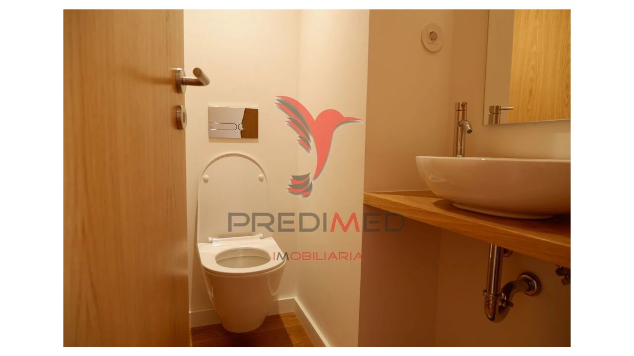 Apartamento para Venda em Cedofeita, Santo Ildefonso, Sé, Miragaia, São Nicolau e Vitória Foto 17