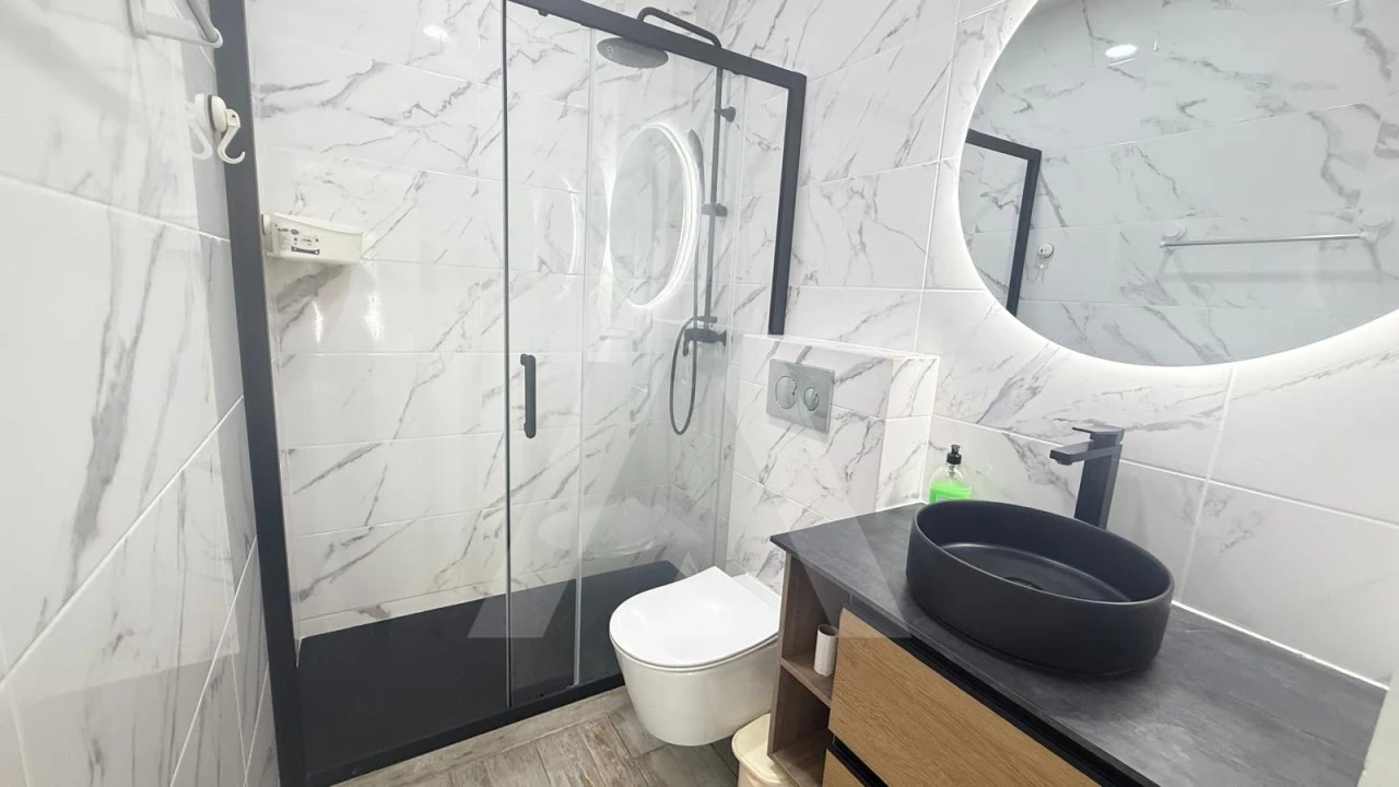 Apartamento T2 para Venda em Quarteira Foto 11