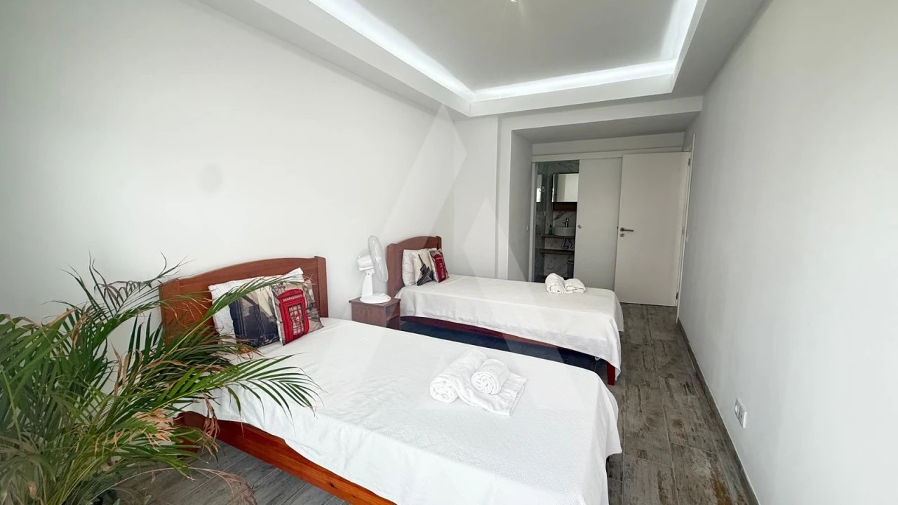 Apartamento T2 para Venda em Quarteira Foto 13