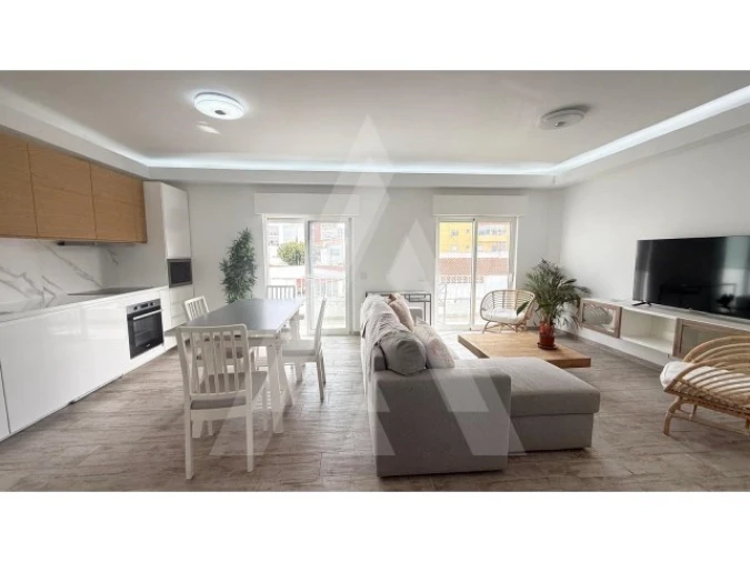 Apartamento T2 para Venda em Quarteira Foto 20