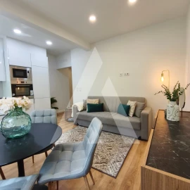 Apartamento T2 para Venda em Benfica