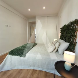 Apartamento T2 para Venda em Benfica
