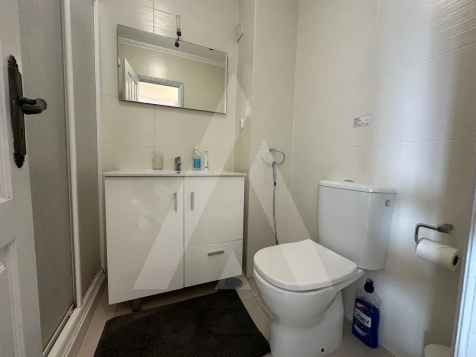 Apartamento T2 para Venda em Quarteira Foto 16