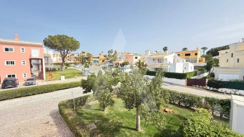 Apartamento T2 para Venda em Quarteira