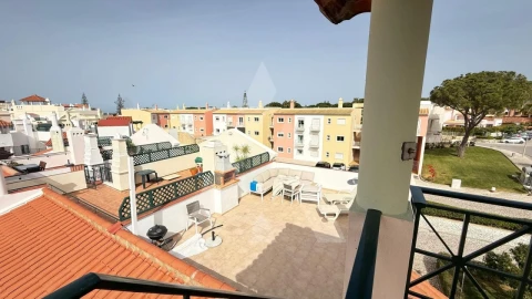 Apartamento T2 para Venda em Quarteira