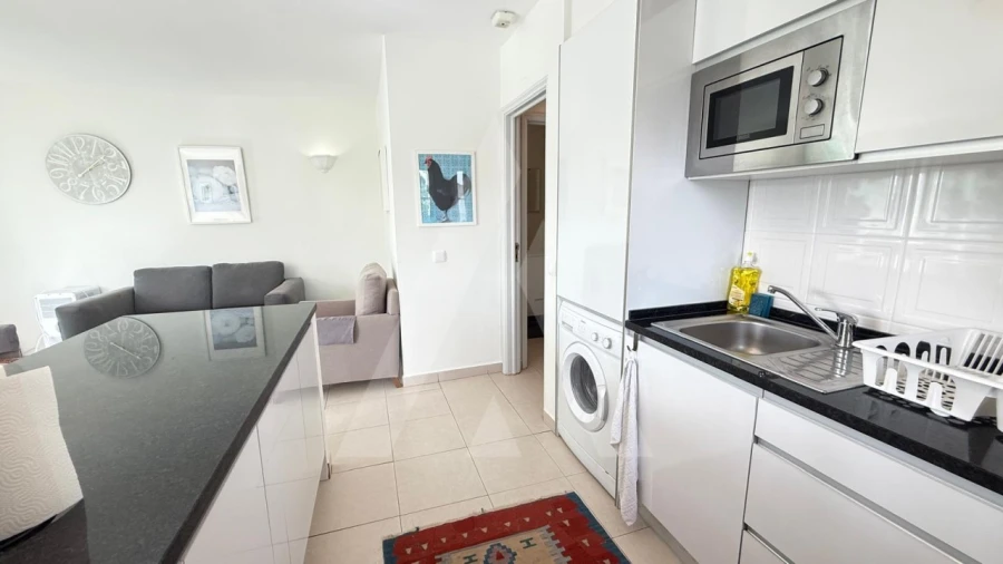 Apartamento T2 para Venda em Quarteira Foto 10