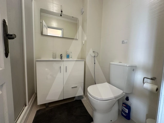 Apartamento T2 para Venda em Quarteira Foto 16