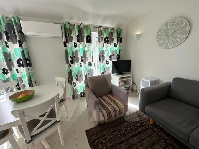 Apartamento T2 para Venda em Quarteira Foto 6