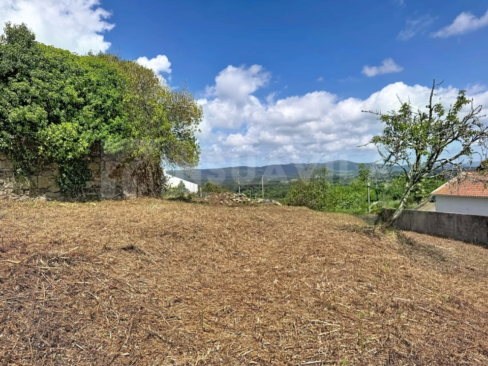 Moradia T1 para Venda em Gondarem Foto 16