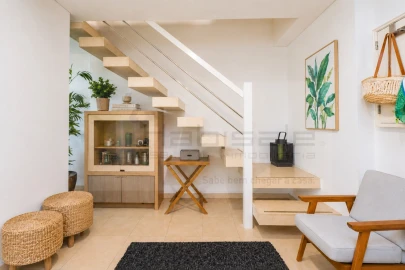 Apartamento T3 para Venda em Carcavelos e Parede
