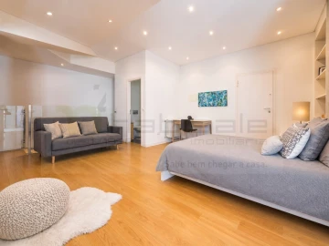 Apartamento T3 para Venda em Carcavelos e Parede