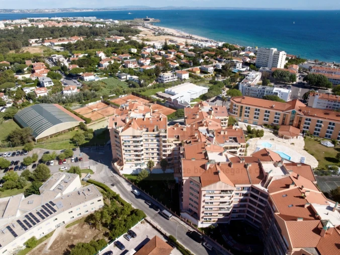 Apartamento T3 para Venda em Carcavelos e Parede Foto 24