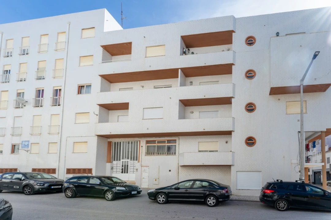 Apartamento T2 para Venda em Nazare Foto 3