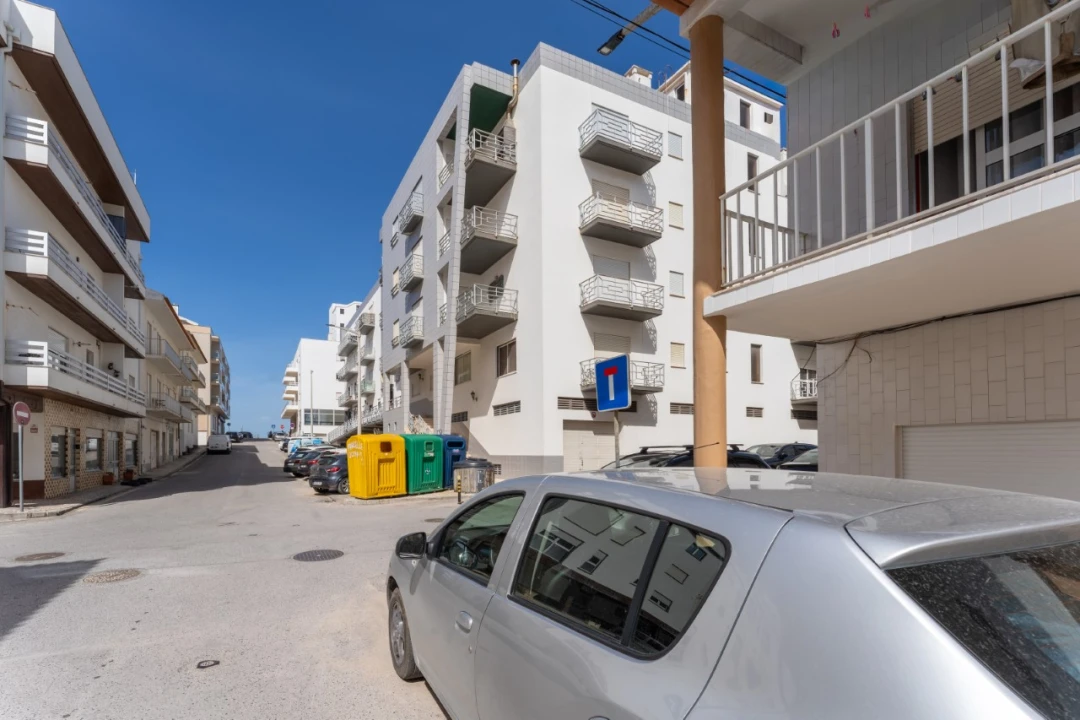 Apartamento T2 para Venda em Nazare Foto 6