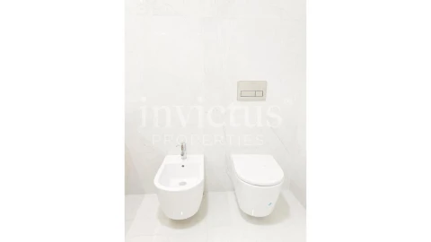 Moradia T2 para Venda em Cedofeita, Santo Ildefonso, Sé, Miragaia, São Nicolau e Vitória