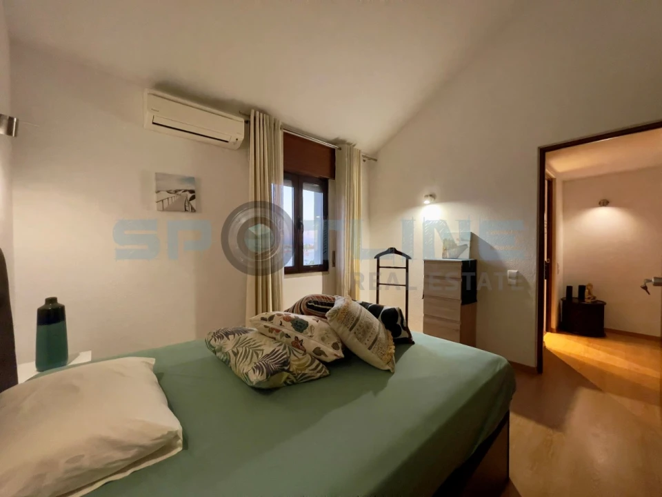 Apartamento T1 para Venda em Quarteira Foto 32