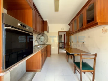 Apartamento T2 para Venda em Rio de Mouro