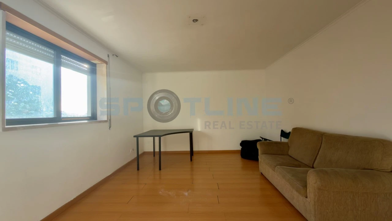 Apartamento T2 para Venda em Santa Clara Foto 27