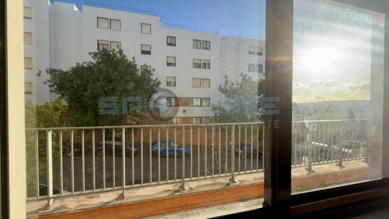 Apartamento T2 para Venda em Santa Clara Foto 33