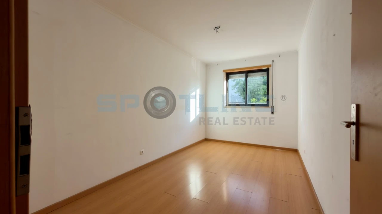 Apartamento T2 para Venda em Santa Clara Foto 34