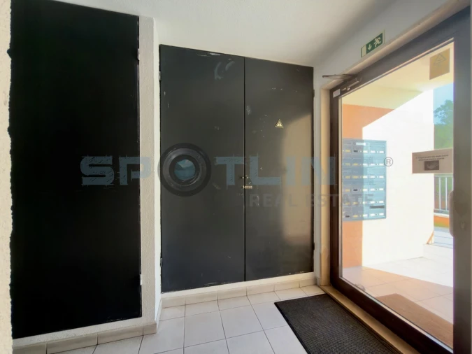 Apartamento T2 para Venda em Santa Clara Foto 4