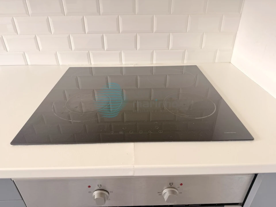 Apartamento T2 para Arrendamento em Vimeiro Foto 14