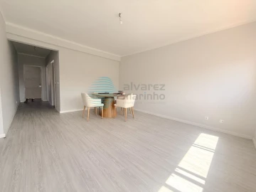Apartamento T2 para Arrendamento em Vimeiro