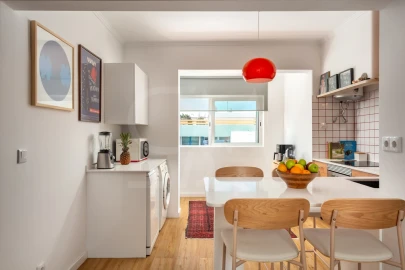 Apartamento T2 para Venda em Oeiras e São Julião da Barra, Paço de Arcos e Caxias