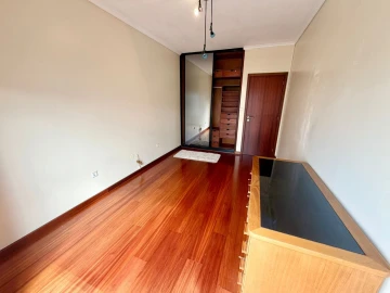 Moradia T4 para Venda em Madalena