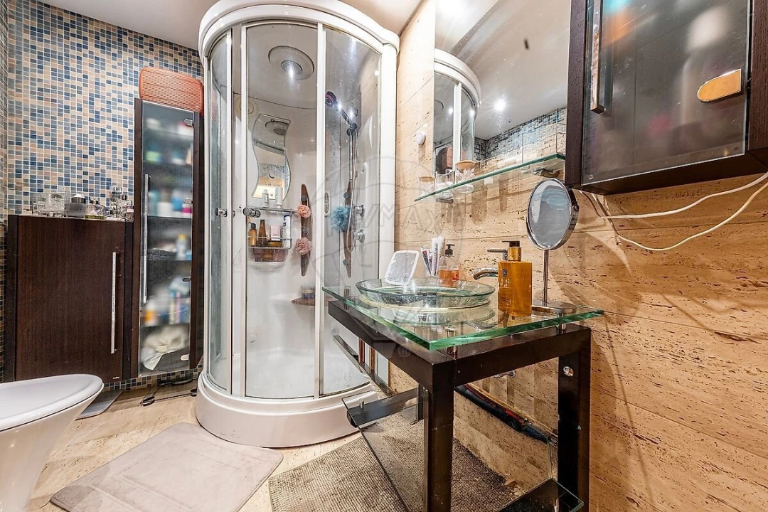 Apartamento T4 para Venda em Odivelas Foto 36