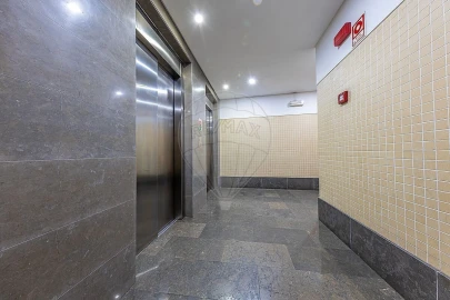 Apartamento T4 para Venda em Odivelas