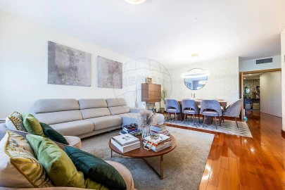 Apartamento T4 para Venda em Odivelas