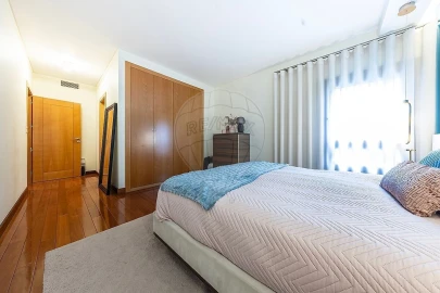 Apartamento T4 para Venda em Odivelas