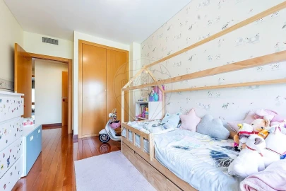 Apartamento T4 para Venda em Odivelas
