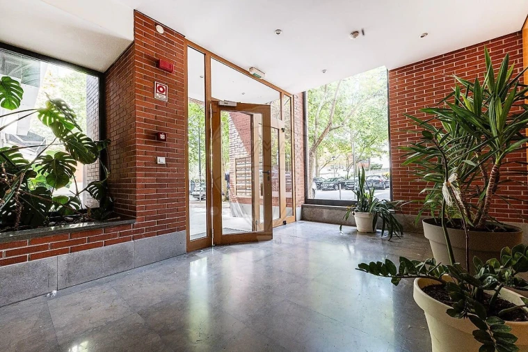 Apartamento T4 para Venda em Odivelas Foto 49
