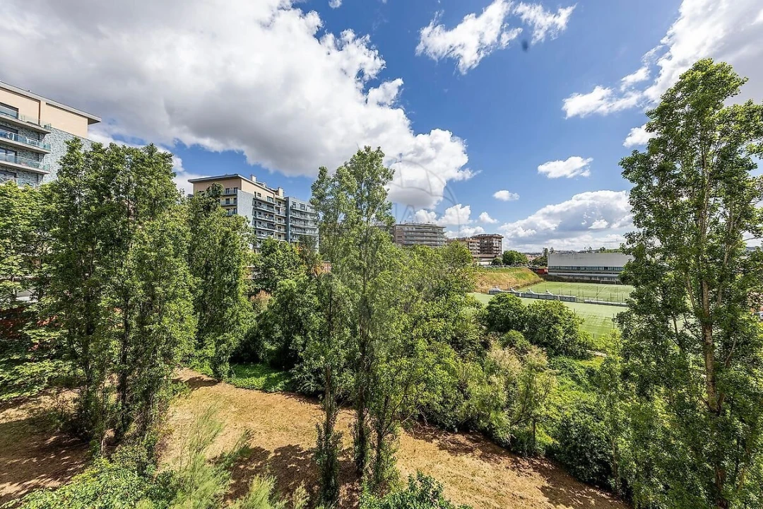 Apartamento T4 para Venda em Odivelas Foto 32