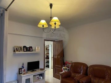 Apartamento T2 para Venda em Carregado e Cadafais