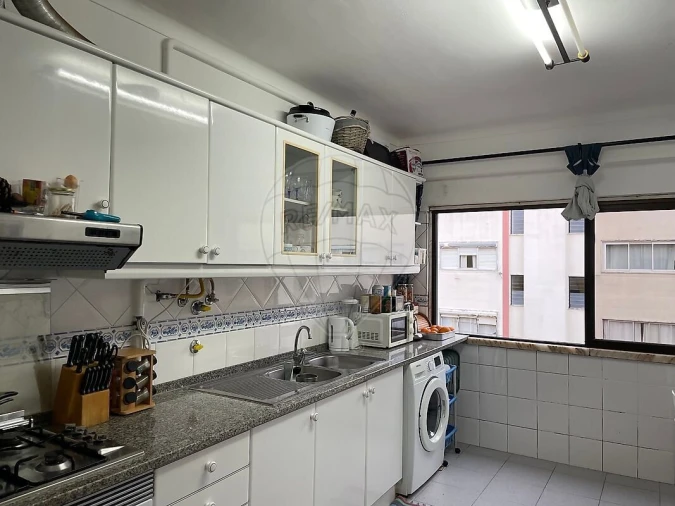 Apartamento T2 para Venda em Carregado e Cadafais Foto 2