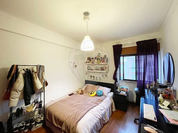 Apartamento T2 para Venda em Carregado e Cadafais Foto 3