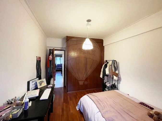 Apartamento T2 para Venda em Carregado e Cadafais Foto 4