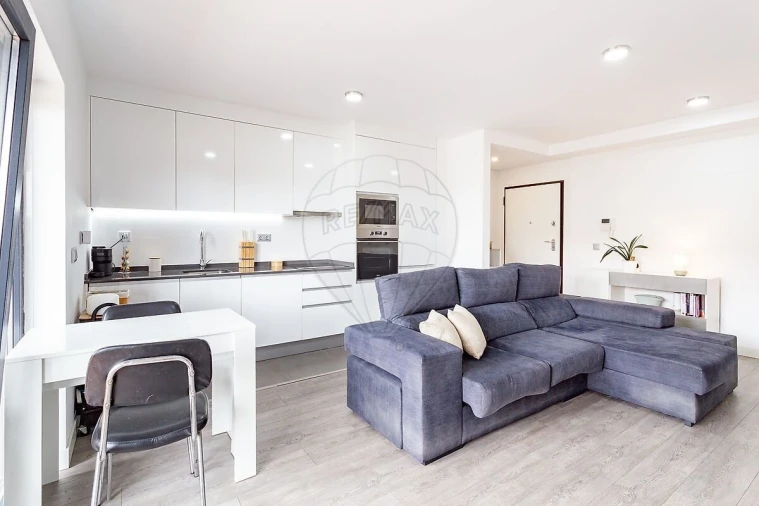 Apartamento T1 para Venda em Pinhal Novo Foto 9