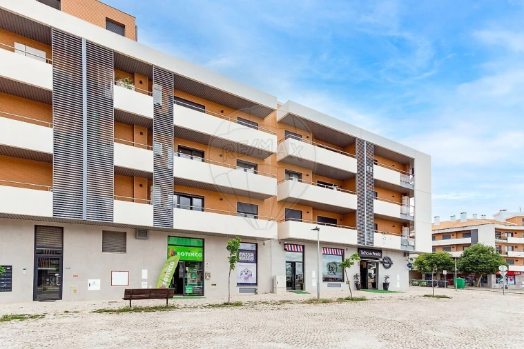 Apartamento T1 para Venda em Pinhal Novo Foto 32