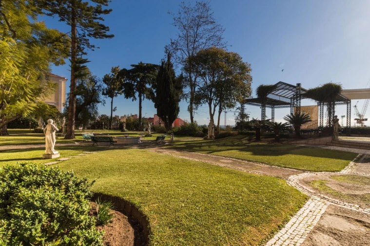 Apartamento T1 para Venda em Estrela Foto 14