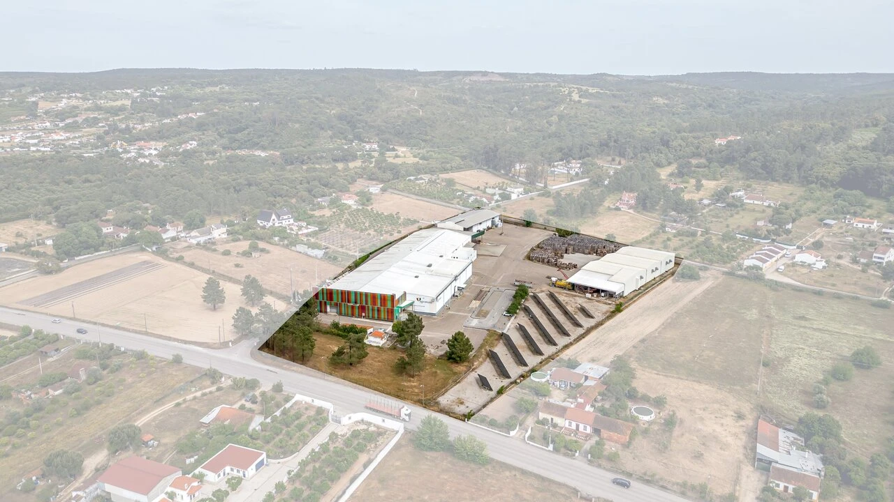 Armazém para Venda em Chamusca e Pinheiro Grande Foto 25