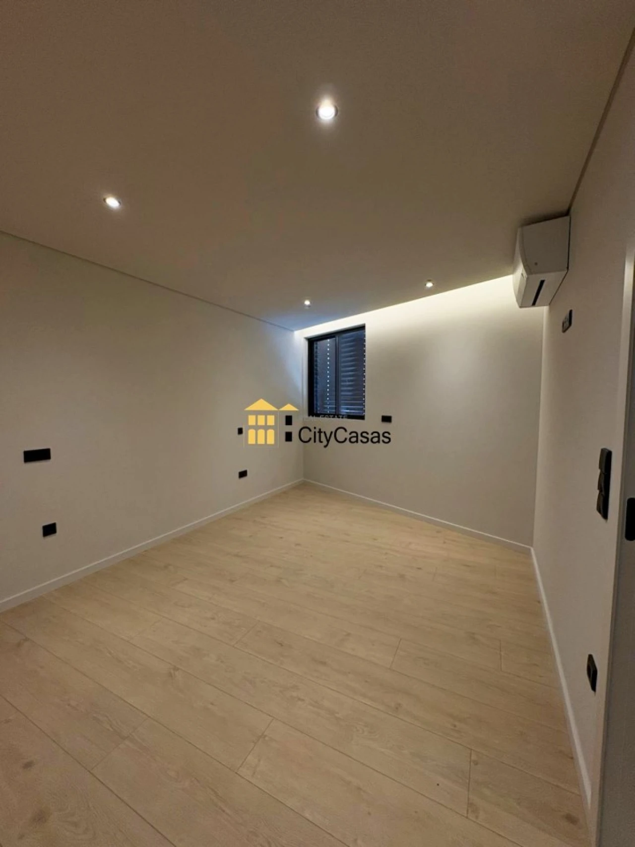 Apartamento T1 para Venda em Gondomar (São Cosme), Valbom e Jovim Foto 12