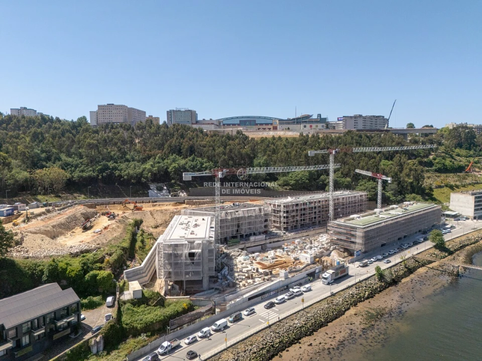 Apartamento T2 para Venda em Santa Marinha e São Pedro da Afurada Foto 35