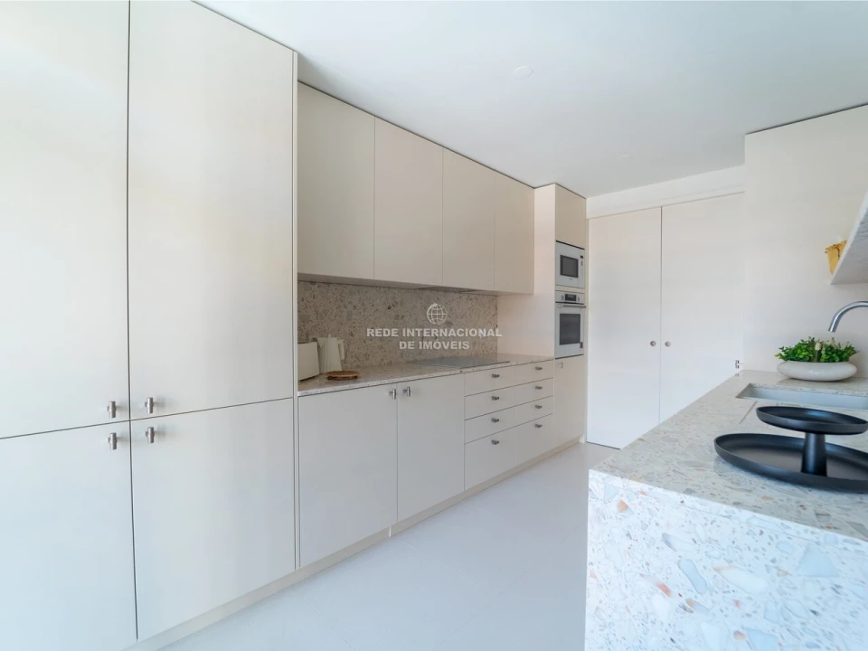 Apartamento T2 para Venda em Santa Marinha e São Pedro da Afurada Foto 2